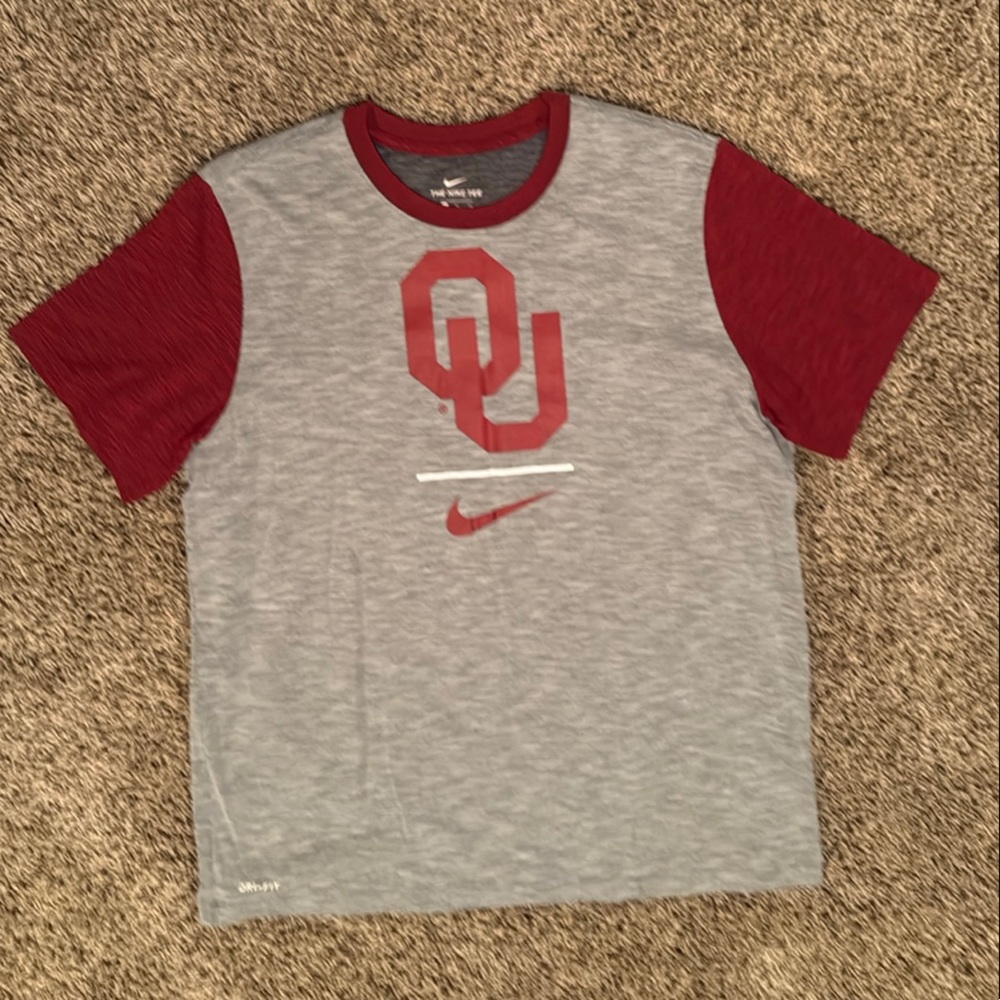 Nike dri-fit OU Gray and Red Nike T-Shirt